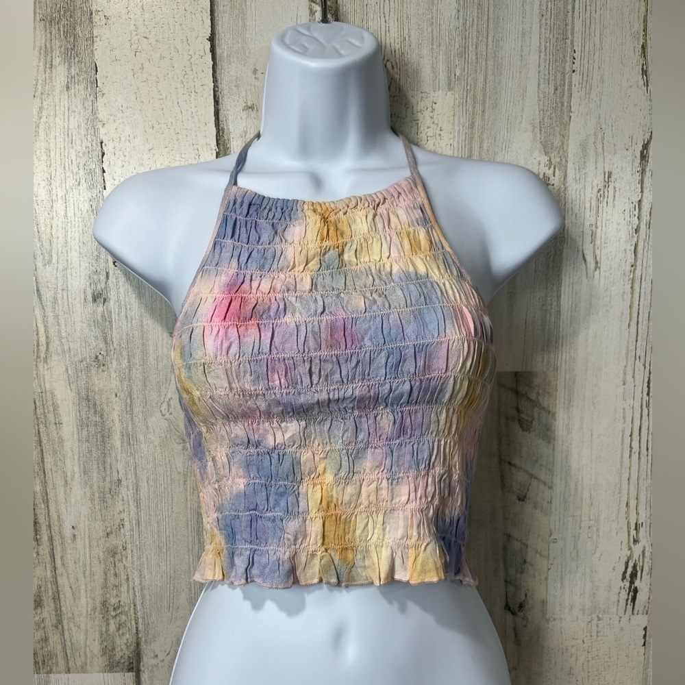 American Eagle Pastel Tie Dye Smocked Ruffle Gauzy 70s
Boho Crop Halter top Xs